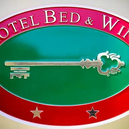 Отель Bed&wine 2*